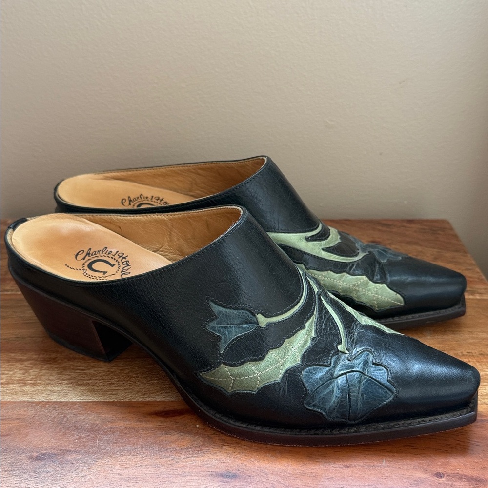 Charlie 1 Horse Mules